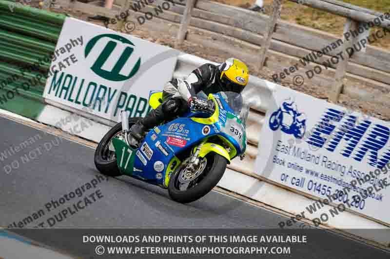 Vintage motorcycle club;eventdigitalimages;mallory park;mallory park trackday photographs;no limits trackdays;peter wileman photography;trackday digital images;trackday photos;vmcc festival 1000 bikes photographs